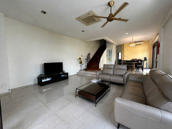 Phillips Avenue (D19), Semi-Detached #572768771